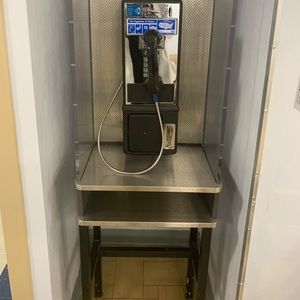 Meet your Posher, Leslie